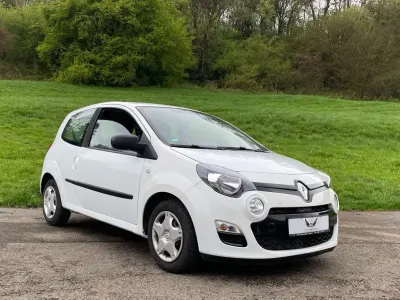 Gebraucht Renault Twingo Expression 75 PS (55 kW) 2014 Weiß Kleinwagen