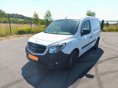 Mercedes Citan 109