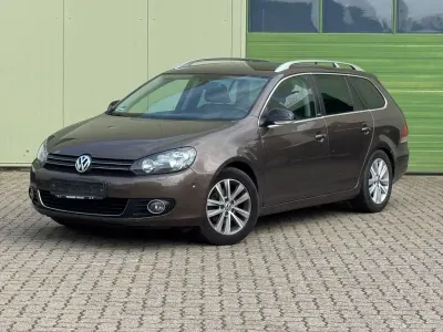 Gebraucht VW Golf VI Style 105 PS (77 kW) 2011 Braun Kombi