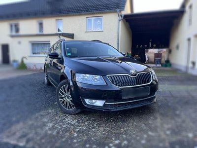 gebraucht Skoda Octavia 3 Kombi schwarz Diesel