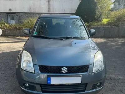 Gebraucht Suzuki Swift 92 PS (67 kW) 2007 Grau Kleinwagen