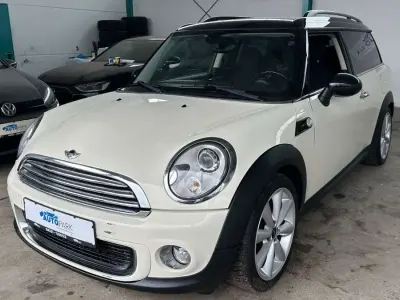 Gebraucht Mini Cooper Clubman 122 PS (89 kW) 2011 Weiß Kombi