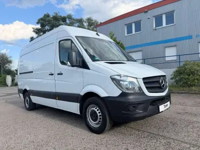 Gebraucht Mercedes Sprinter 163 PS (119 kW) 2018 Arktikweiss Van
