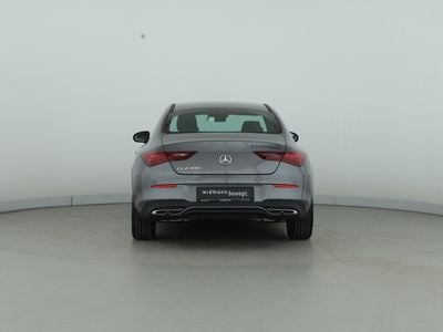 Mercedes CLA180