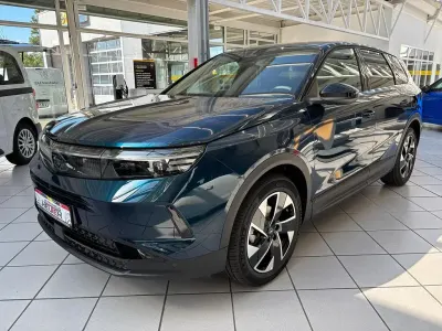 Nowe Opel Grandland X 136 KM (100 kW) 2026 Niebieski SUV