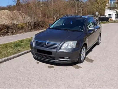 Gebraucht Toyota Avensis 2006 Grau Kombi