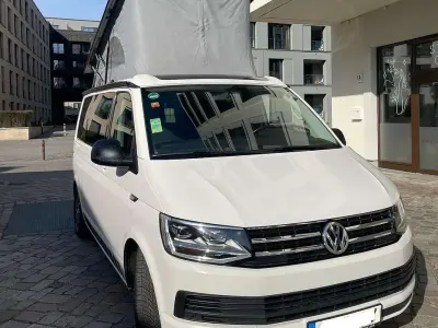 Gebraucht VW T6 Edition 150 PS (110 kW) 2016 Weiß Van