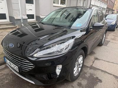 Second-hand Ford Kuga Titanium 190 CP (139 kW) 2020 Negru SUV
