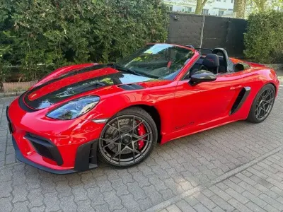 Gebraucht Porsche 718 Boxster Chrono 500 PS (367 kW) 2024 Indischrot Cabrio