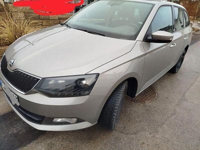 Braun Gebraucht 2015 Skoda Fabia Kombi | 8.300 € (Guter Preis)