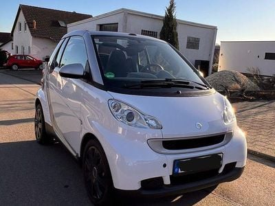 Gebraucht Smart ForTwo Cabrio Passion 71 PS (52 kW) 2010 Weiß Cabrio