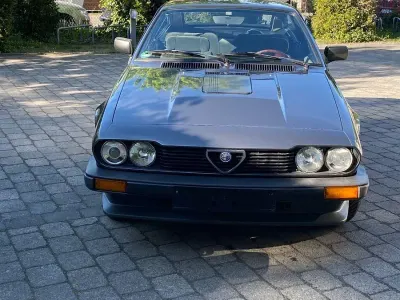 Occasion Alfa Romeo GTV 192 ch (141 kW) 1982 Marron Coupé