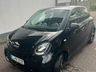Gebraucht Smart ForFour Electric Drive 60 kW (82 PS) 2020 Schwarz Limousine
