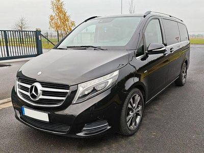 Gebraucht Mercedes V220 Avantgarde Edition 163 PS (119 kW) 2016 Schwarz Van / Kleinbus