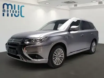 Gebraucht Mitsubishi Outlander P-HEV Spirit 224 PS (164 kW) 2020 Grau SUV