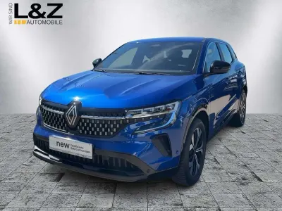 Usata Renault Austral Equilibre 140 CV (102 kW) 2023 Blu SUV