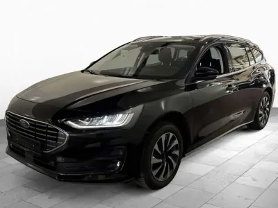 Gebraucht Ford Focus Titanium 125 PS (91 kW) 2025 Agate black metallic Kombi