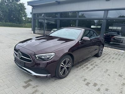 Mercedes E200