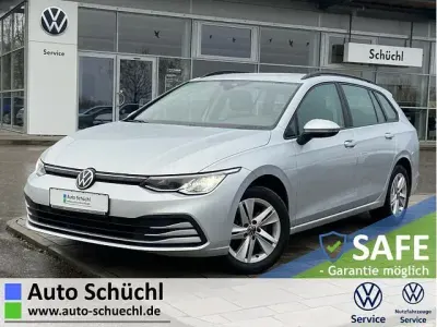 Gebraucht VW Golf VII Life 116 PS (85 kW) 2021 Kleinwagen