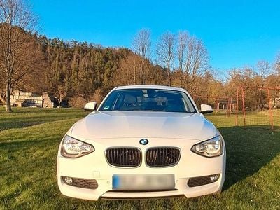 Gebraucht BMW 118 143 PS (105 kW) 2013 Weiß Kleinwagen