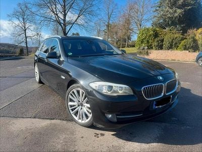 Gebraucht BMW 525 217 PS (159 kW) 2012 Schwarz Kombi