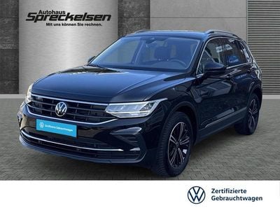 Gebraucht VW Tiguan Move 150 PS (110 kW) 2023 Schwarz SUV