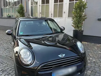 Gebraucht Mini Cooper 136 PS (100 kW) 2014 Schwarz Kleinwagen