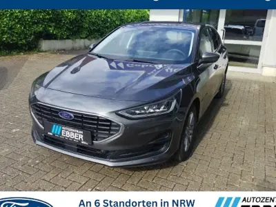 Gebraucht Ford Focus Titanium 125 PS (91 kW) 2023 Metallic) (grau Limousine