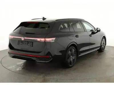 Neu VW Passat R-line 193 PS (141 kW) 2026 Kombi