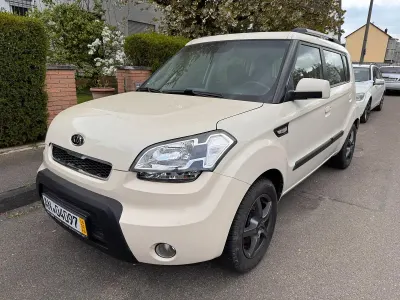 Gebraucht Kia Soul 128 PS (94 kW) 2010 Beige SUV