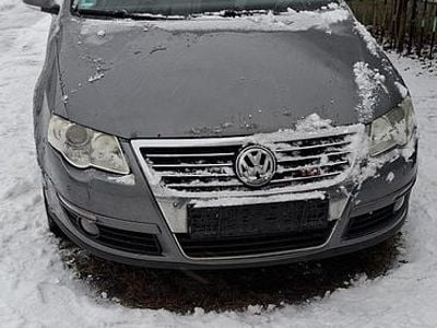Gebraucht VW Passat 140 PS (102 kW) 2005 Grau Kombi