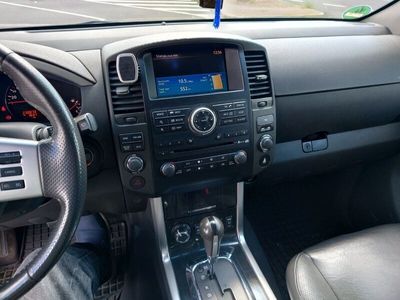 gebraucht Nissan Pathfinder 3.0 V6 dCi DPF LE 4WD Automatik LE