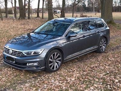 Gebraucht VW Passat Highline 150 PS (110 kW) 2016 Grau Kombi