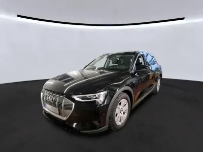 Usata Audi e-tron Ambiente 300 kW (408 CV) 2022 Nero SUV