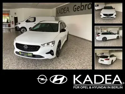 Gebraucht Opel Insignia Ultimate 174 PS (127 kW) 2023 Jade weiss/arktis weiss Kombi