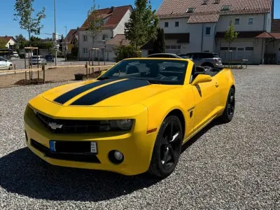 Gebraucht Chevrolet Camaro 328 PS (241 kW) 2013 Gelb Cabrio