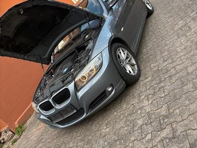 Gebraucht BMW 320 184 PS (135 kW) 2010 Kombi