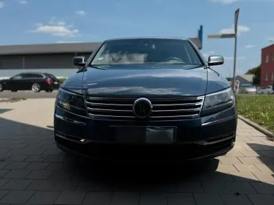 Gebraucht VW Phaeton 239 PS (175 kW) 2012 Silber Limousine