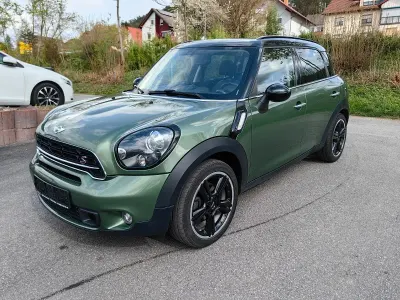 Gebraucht Mini Cooper SD 143 PS (105 kW) 2015 Grün Kleinwagen
