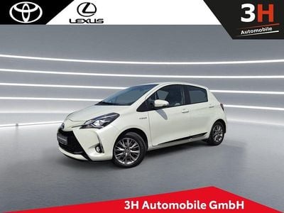 Usata Toyota Yaris Hybrid Comfort 101 CV (74 kW) 2017 Bianco Utilitaria