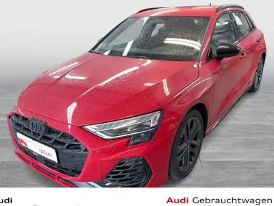 Gebraucht Audi S3 Sport 333 PS (244 kW) 2025 Rot Limousine