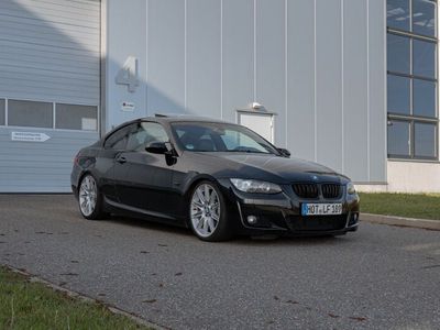 gebraucht BMW 330 i Coupé -