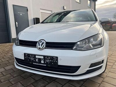 Gebraucht VW Golf VII Allstar 110 PS (80 kW) 2017 Weiß Limousine
