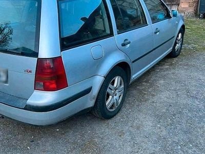 Usata VW Golf IV 140 CV (102 kW) 2005 Argento Station wagon