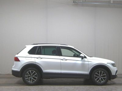 Gebraucht VW Tiguan Life 245 PS (180 kW) 2022 Weiss SUV