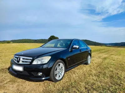 Gebraucht Mercedes C350 Avantgarde 272 PS (200 kW) 2008 Schwarz Limousine