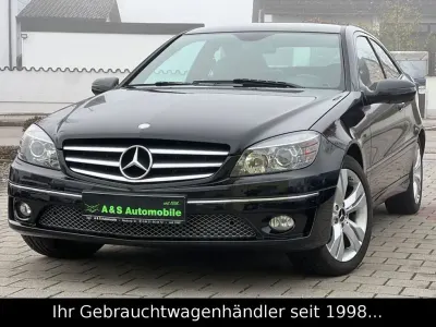 Używany Mercedes CLC180 143 KM (105 kW) 2010 Czarny Hatchback