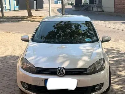 Gebraucht VW Golf VI Highline 122 PS (89 kW) 2009 Silber Limousine
