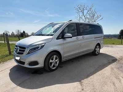 Gebraucht Mercedes V250 Edition 190 PS (139 kW) 2016 Silber Van / Kleinbus