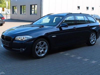 Second-hand BMW 525 Shadowline 204 CP (150 kW) 2011 Albastru Break